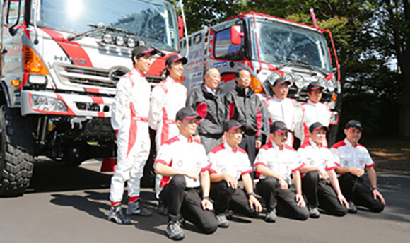 Team Vows to Win 4th Consecutive Class Championship and Finish with High Overall Ranking - Press Conference and Team Supporters' Rally Held to Mark Hino's Entry in the Dakar Rally 2013 -