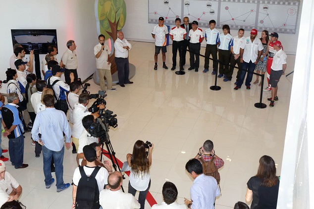 HINO TEAM SUGAWARA appear at the press conference held at Toyota Argentina's Zárate Factory.