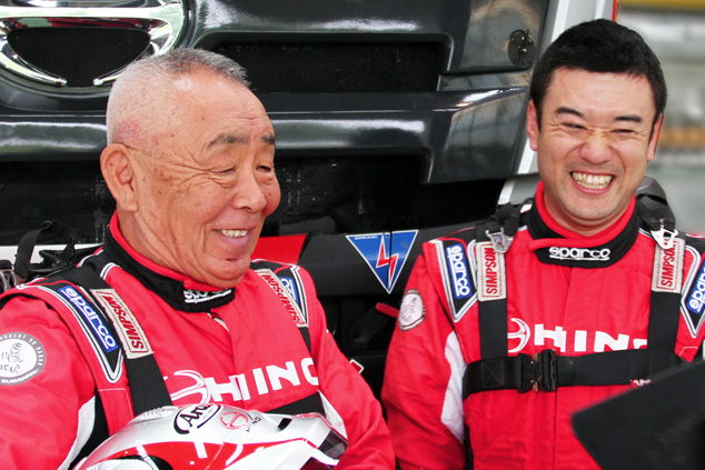 Yoshimasa Sugawara and Mitsugu Takahashi are happy with the truck’s performance.