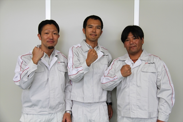 From left to right: Hayato Takahashi, Daigo Maruta, and Masaki Satoh, respectively from the Vehicle Planning & Production Engineering Div., Vehicle & Module Evaluation & Engineering Div., and Quality Assurance Div. Hino Motors, Ltd..