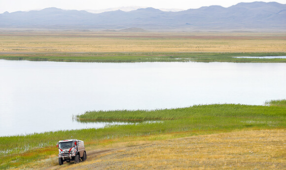 Teams Conclude the First Half of Silk Way Rally 2017!