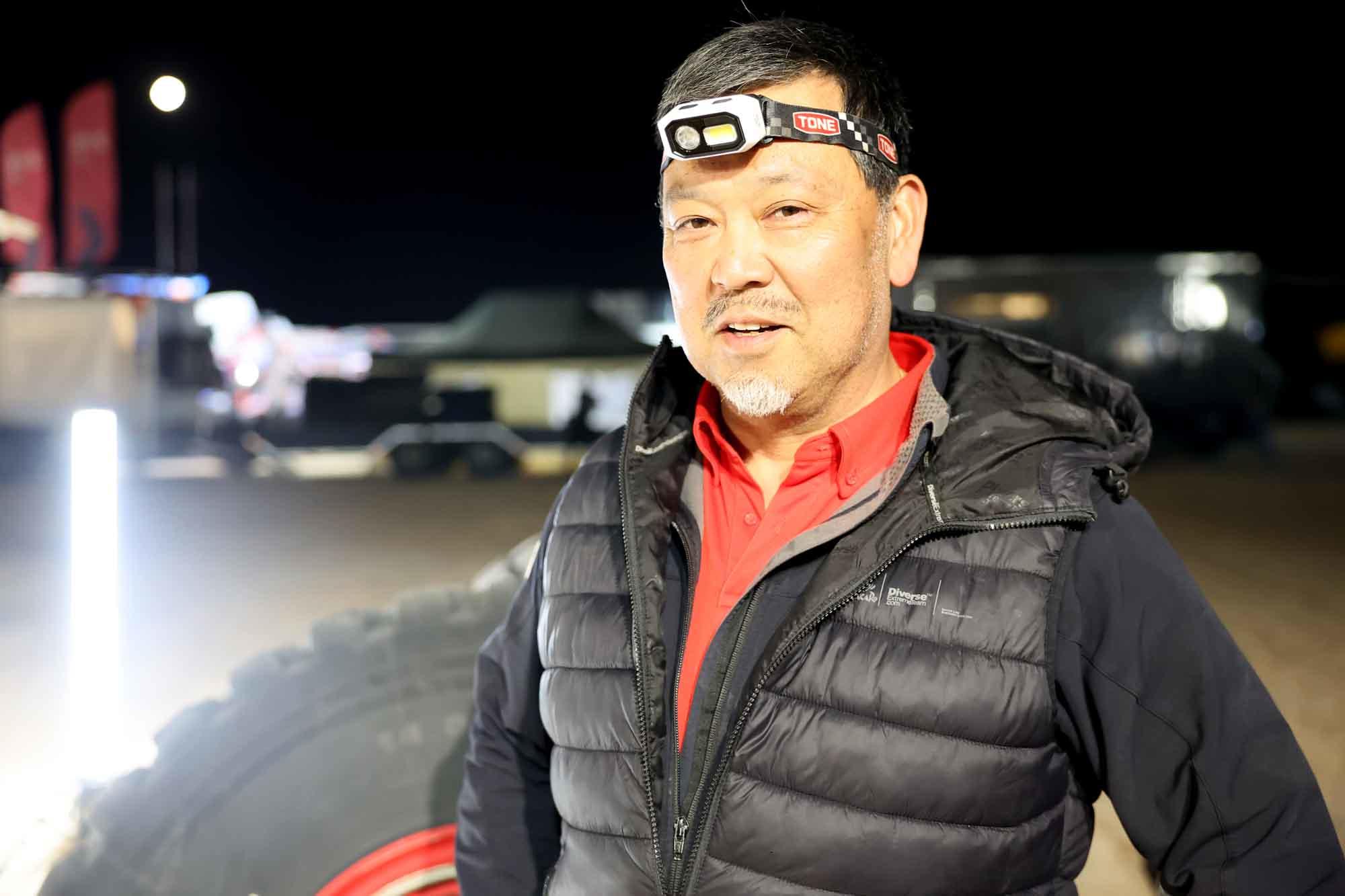 作業を監督する門馬孝之 0P9A9058.jpg