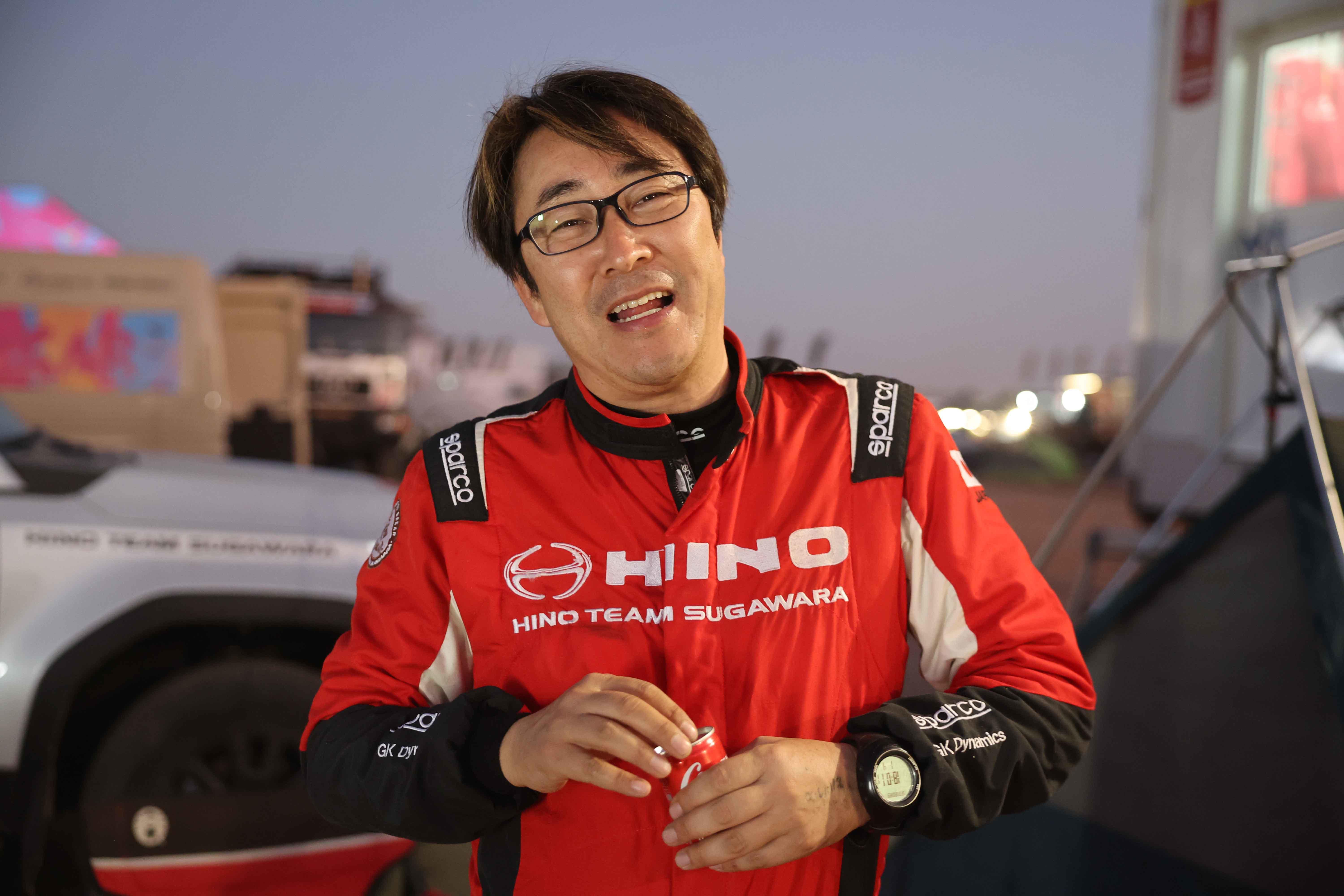 染宮弘和はナビゲーションの忙しい一日を無事に終えて一息 0P9A3315.jpg