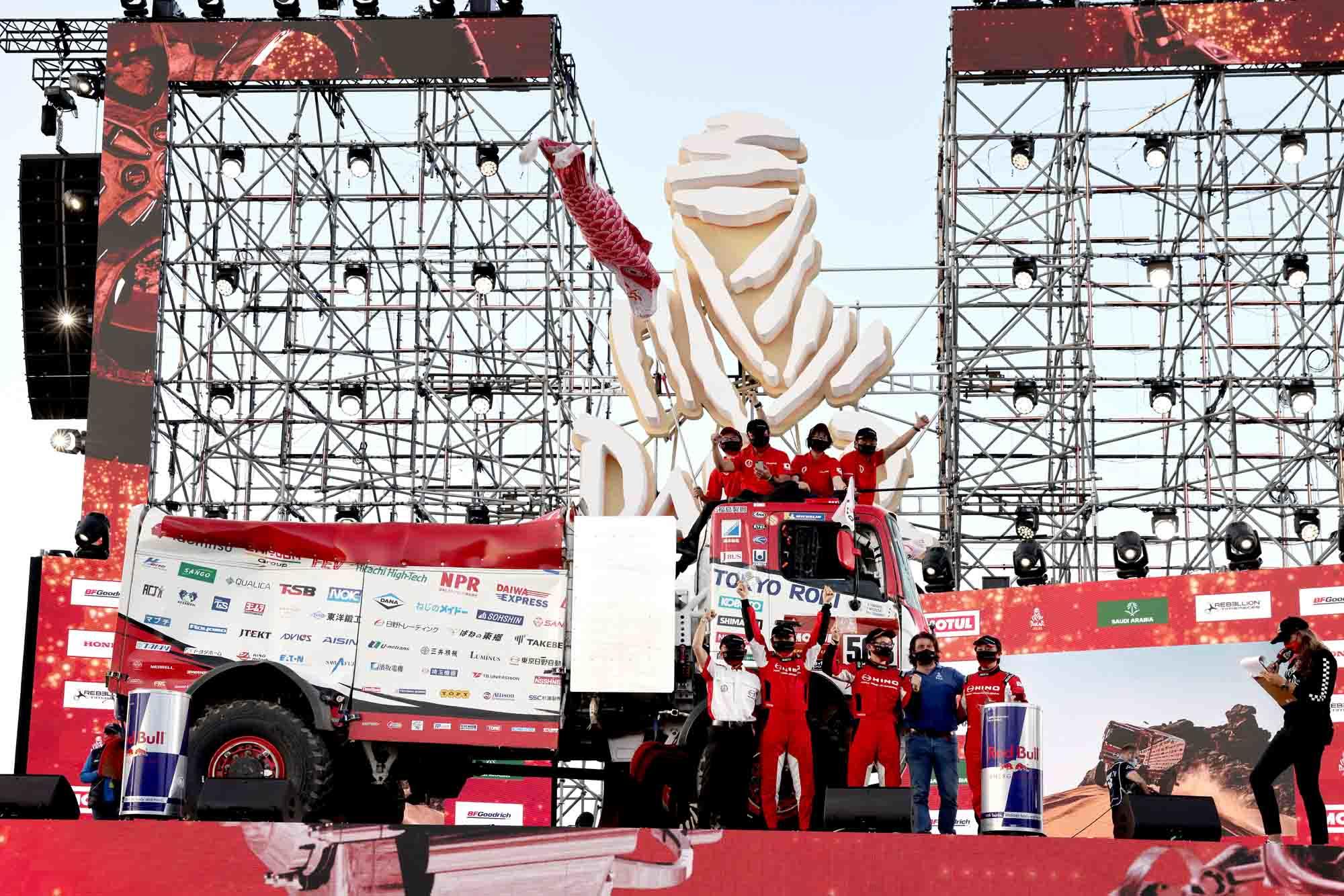 STAGE12・GOAL:HINO500 Series Truck Finishes at Jeddah in 12th Place Overall.　Seizes 12th straight win in the Under 10-litre Class.