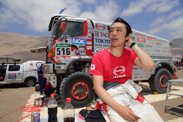 Teruhito Sugawara at the bivouac in Iquique.