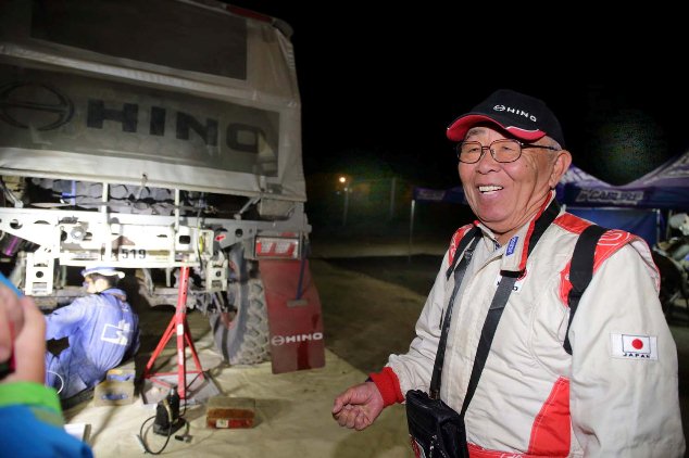 Yoshimasa Sugawara arrives at the bivouac in Uyuni in great shape.