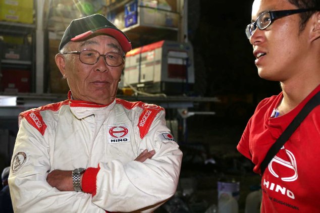 Yoshimasa Sugawara reflects on the day's race in the bivouac at Belén.