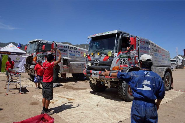 Both HINO500 Series trucks finish the SS in great shape.