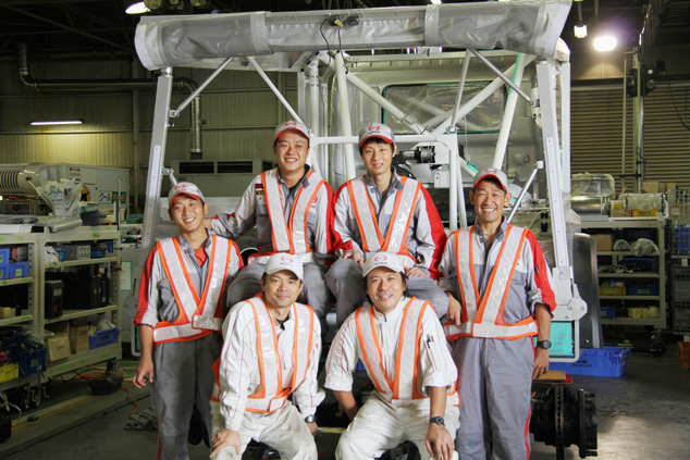 Teamwork Picking Up Steam Hino Team Sugawara Mechanics Interview Dakar Rally Hino Motors